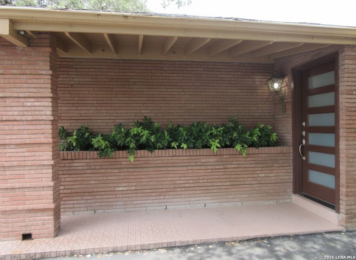 2415 HILLCREST DR, , 78228 — photo 1