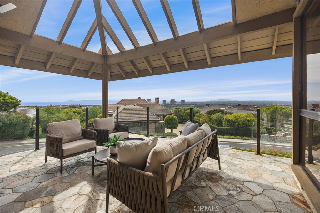 39 Harbor Ridge, Newport Beach, CA 92660 — photo 1