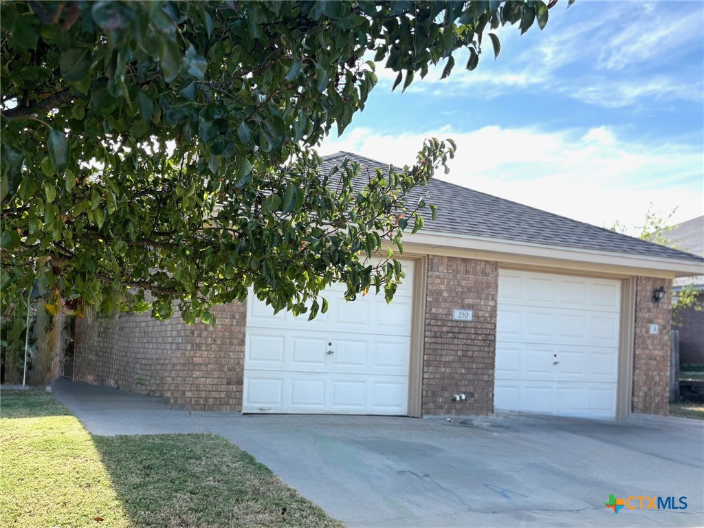 210 Janelle Drive, Copperas Cove, TX 76522 — photo 1