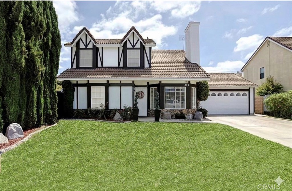 309 Burlington, Santa Ana, CA 92704 — photo 1