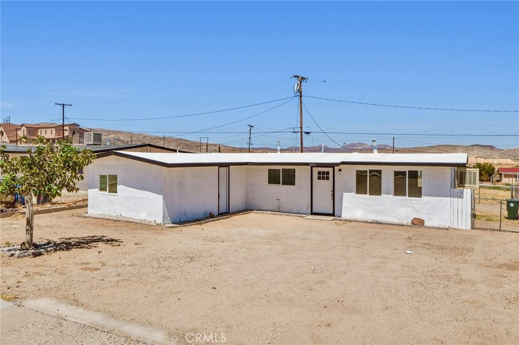 1423 Mesa Drive, Barstow, CA 92311 — photo 1