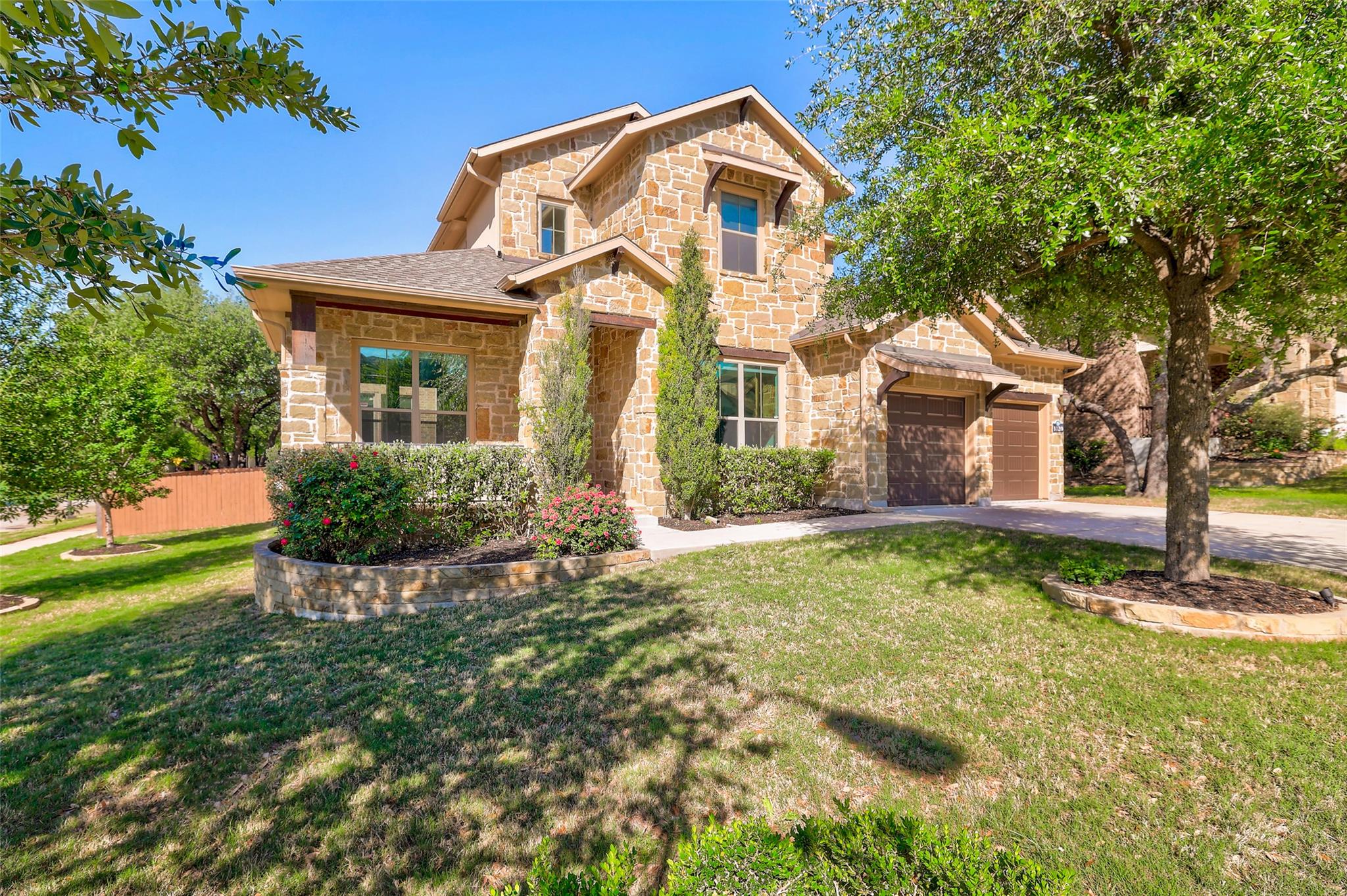 1020 Winding Way, Georgetown, TX 78628 — photo 1