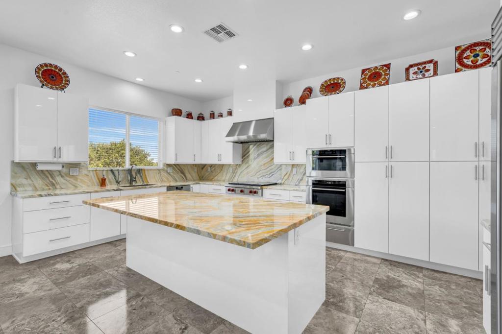 1040 PEPPERMILL Court, Concord, CA 94518 — photo 1