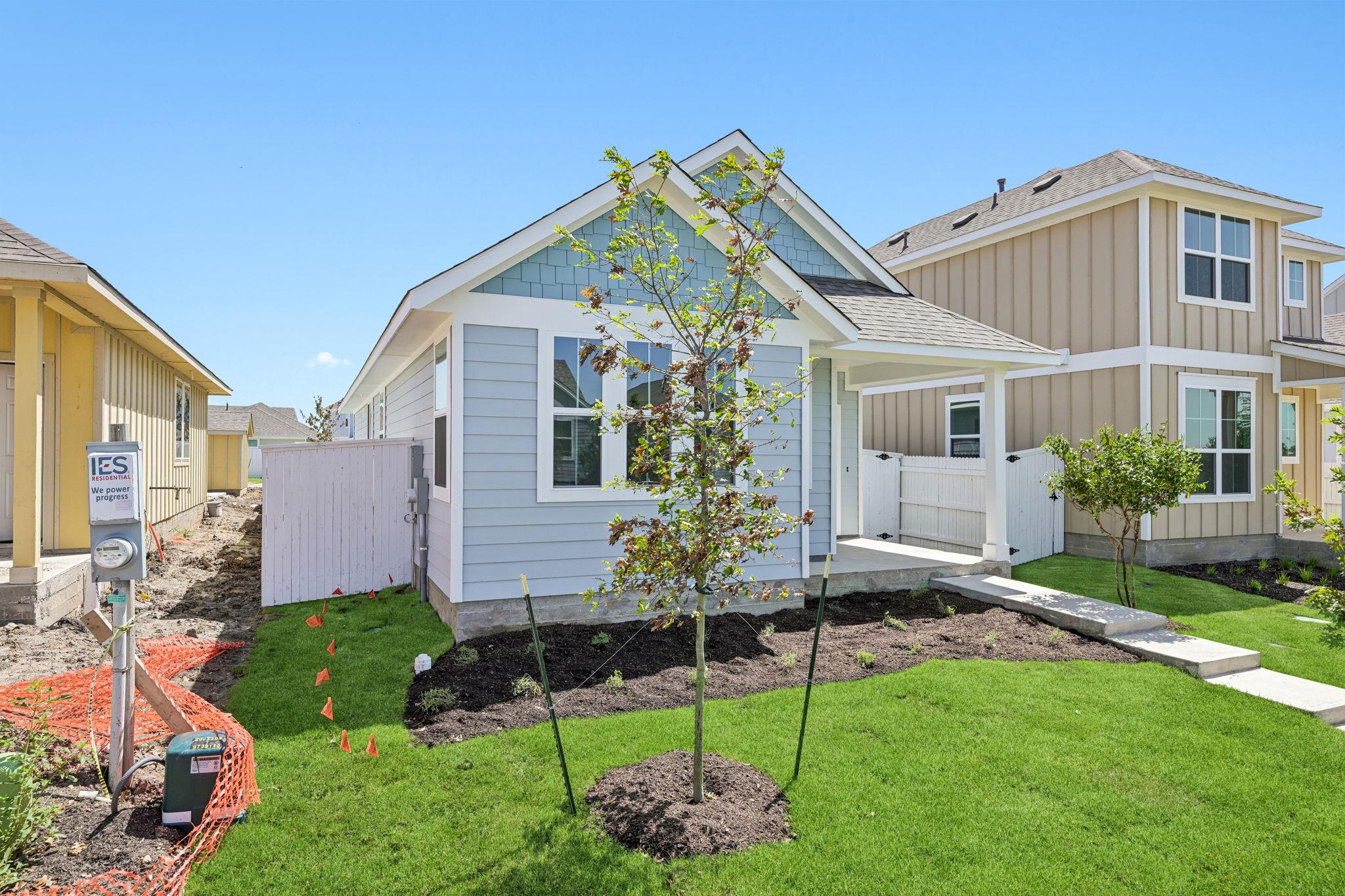 161 Daylily, Elgin, TX 78621 — photo 1
