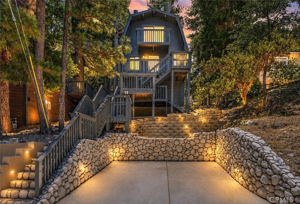 27067 Overlook Lane, Lake Arrowhead, CA 92352 — photo 1