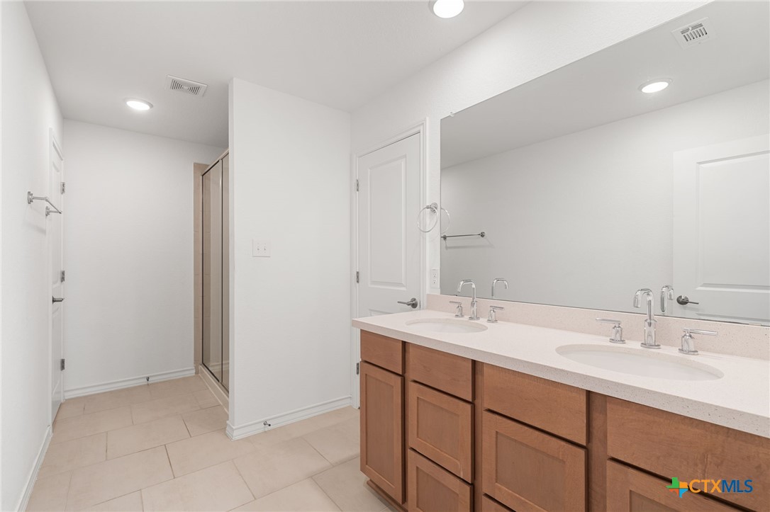 223 Flowers, Hutto, TX 78634 — photo 1