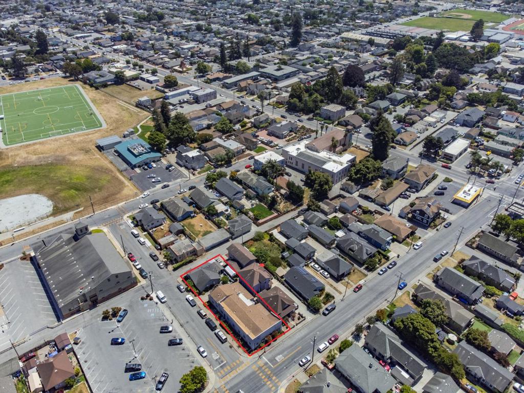 406 E 5th Street, Watsonville, CA 95076 — photo 1