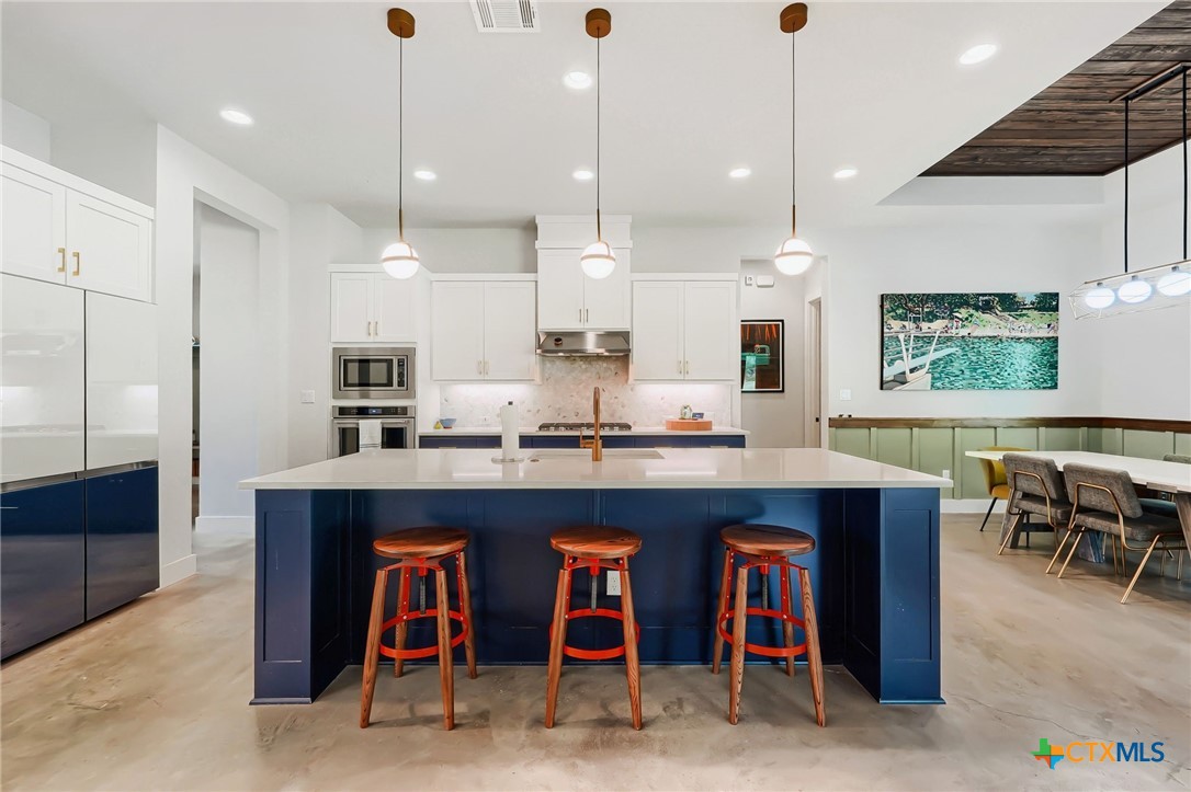 200 Quarter Horse, Driftwood, TX 78619 — photo 1