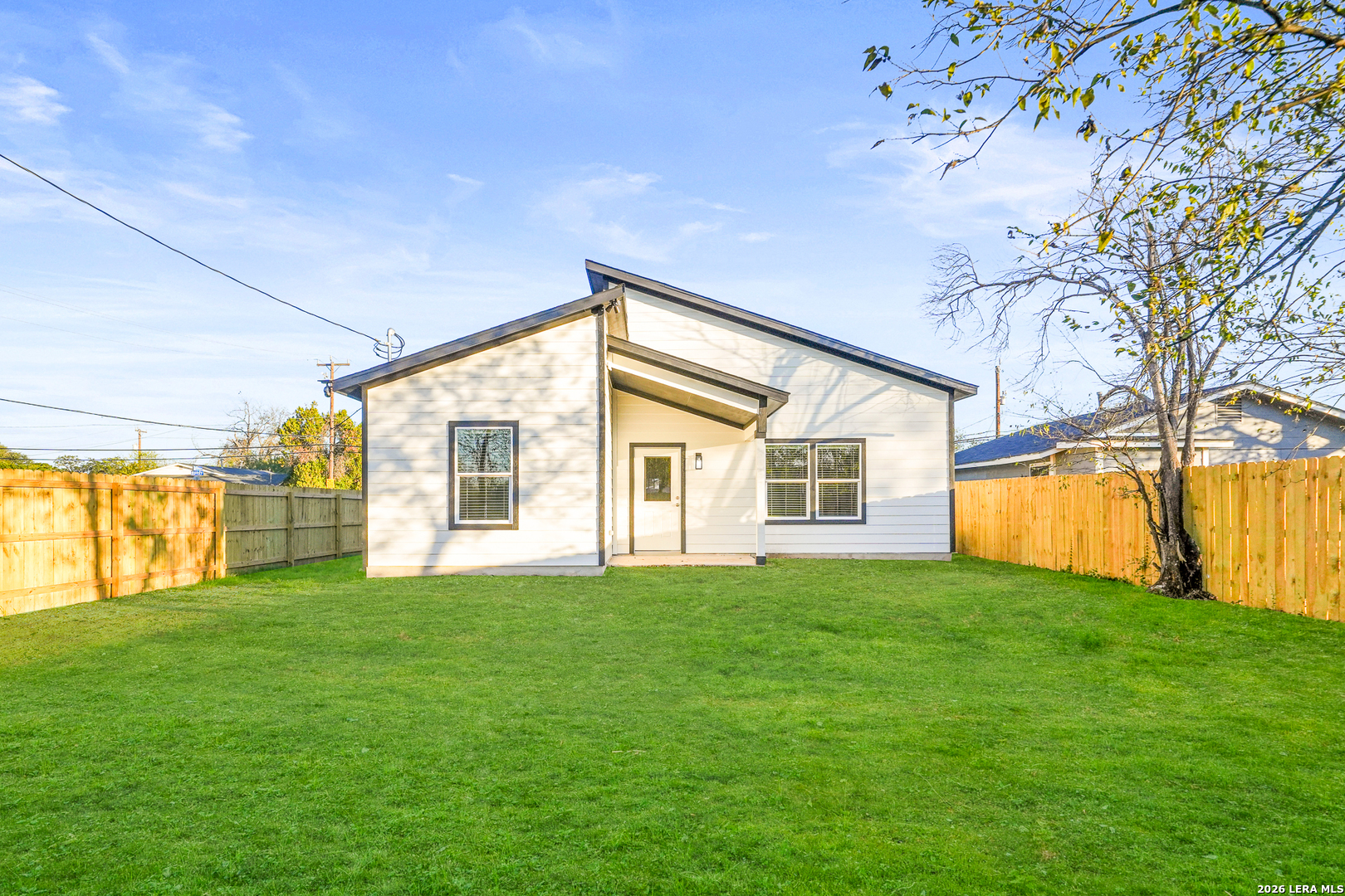 202 Bundy, , 78220 — photo 1