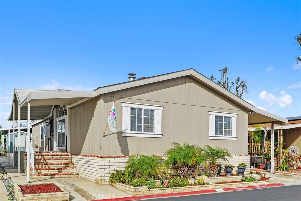 1456 E Philadelphia St Spc 176, Ontario, CA 91761 — photo 1