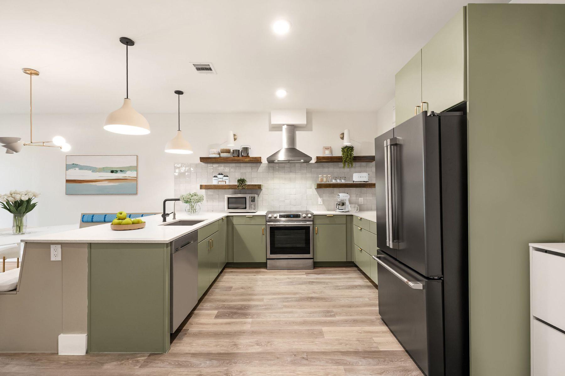 2709 5th, Austin, TX 78702 — photo 1