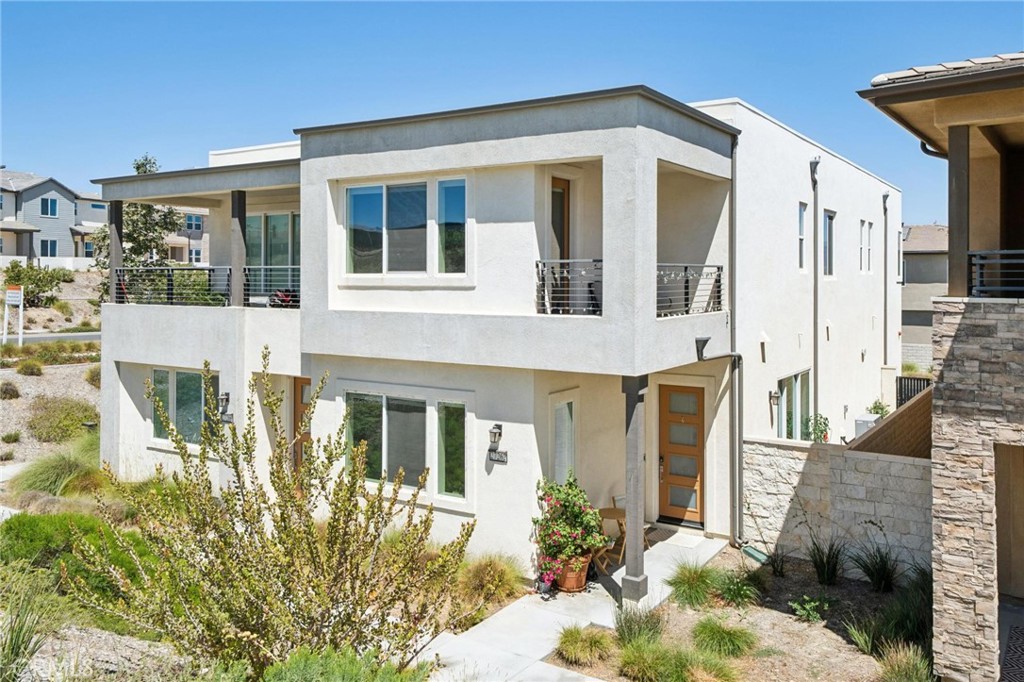 27262 Narrowleaf Willow Lane, Valencia, CA 91381 — photo 1