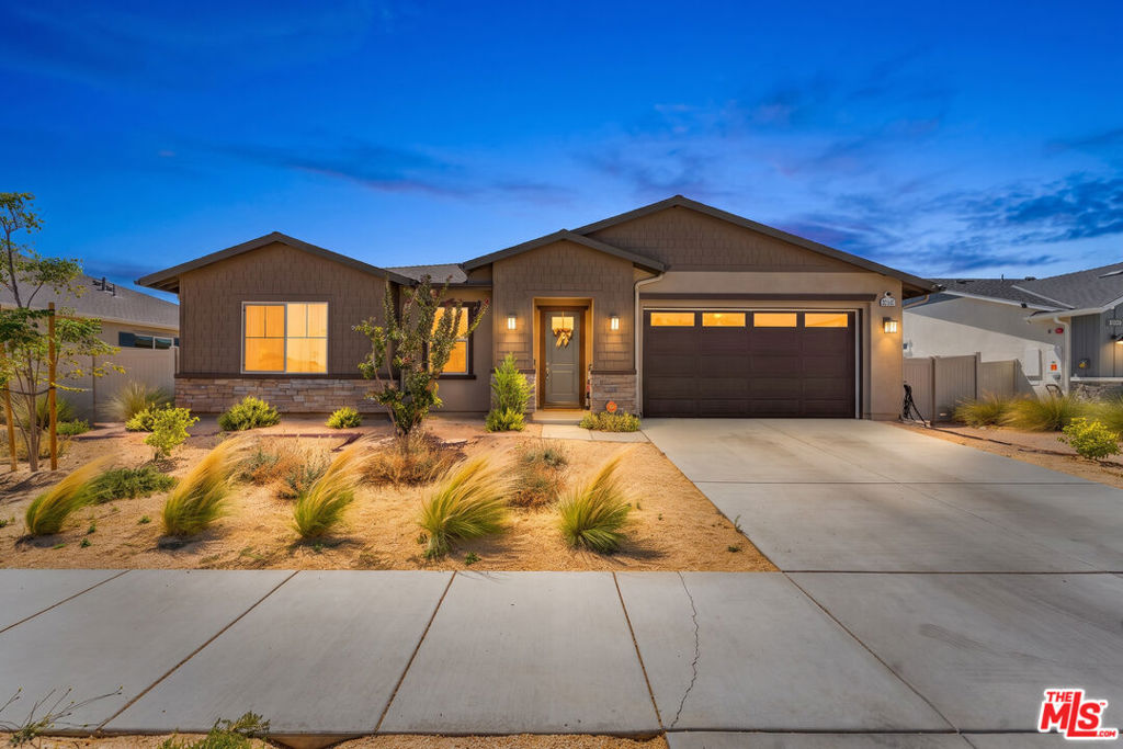 42831 Coronet Drive, Lancaster, CA 93536 — photo 1