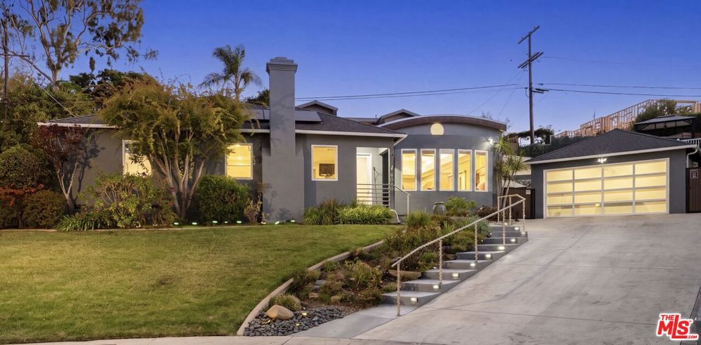 6040 W 76th Place, Los Angeles, CA 90045 — photo 1