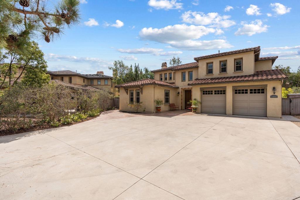 813 Genoa Way, San Marcos, CA 92078 — photo 1