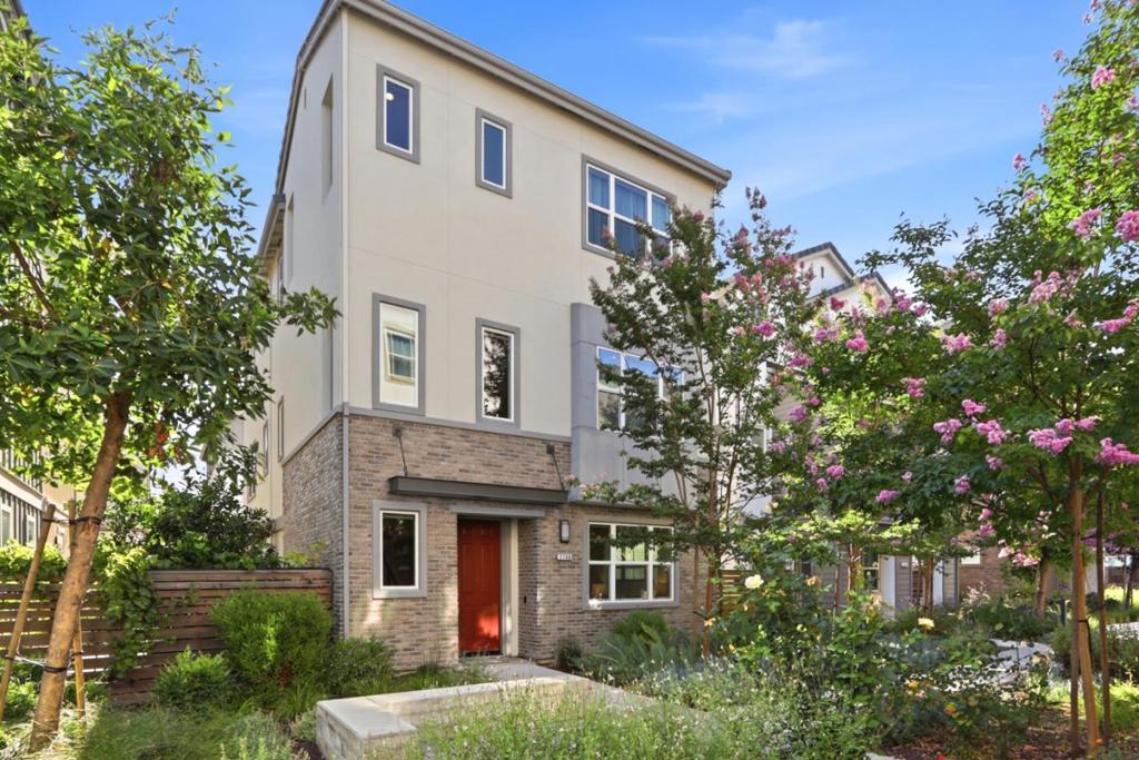 2166 Pastoral Loop, San Jose, CA 95122 — photo 1