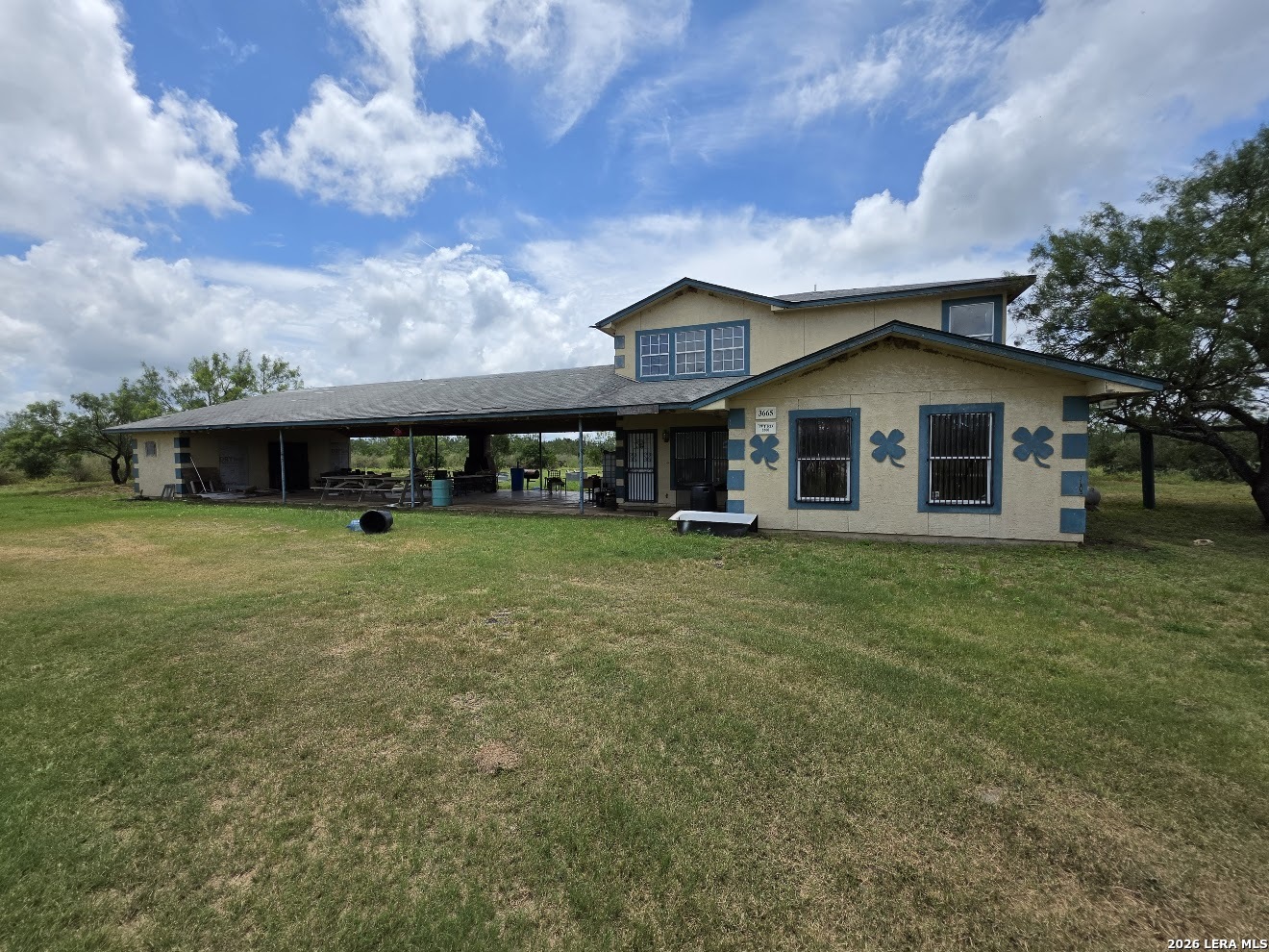 3665 Pvt Rd 5500, Uvalde, TX 78801 — photo 1
