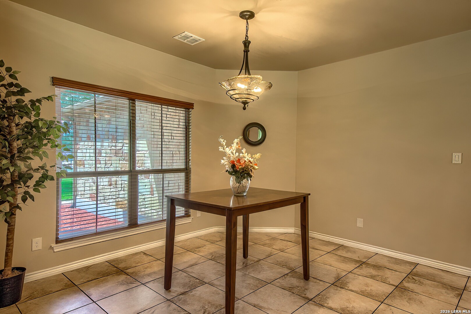 173 CHAMPIONS BLVD, ,  78121 — photo 1