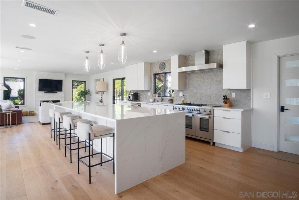 4905 EL ARCO IRIS, Rancho Santa Fe, CA 92067 — photo 1