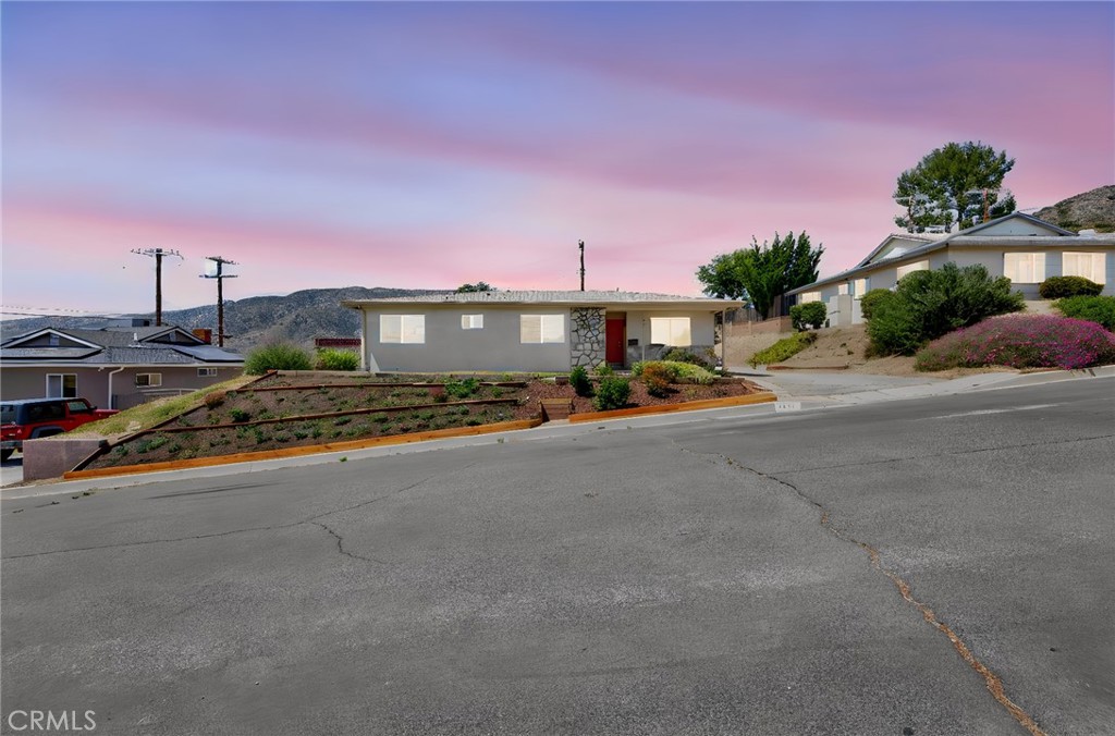 7217 Lonzo, Los Angeles, CA 91042 — photo 1