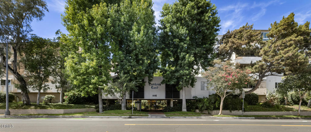 1115 Cordova Street 303, Pasadena, CA 91106 — photo 1