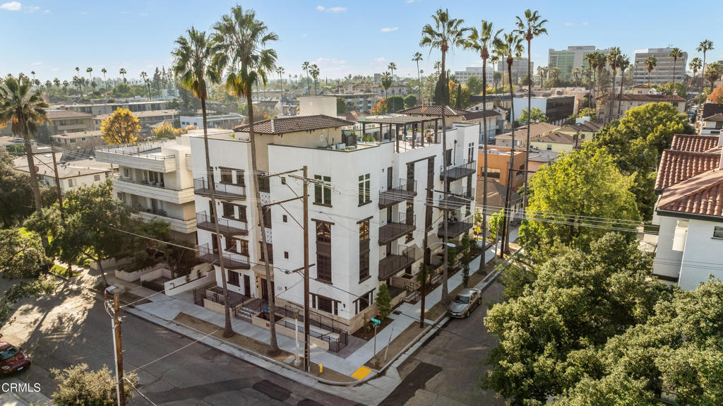 139 S Oak Knoll Avenue 203, Pasadena, CA 91101 — photo 1