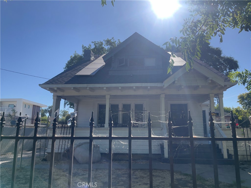 739 N Center, Stockton, CA 95202 — photo 1
