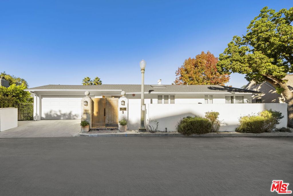 3411 Tareco Drive, Los Angeles, CA 90068 — photo 1