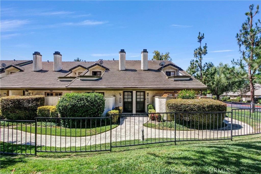 960 W Arrow E, Upland, CA 91786 — photo 1