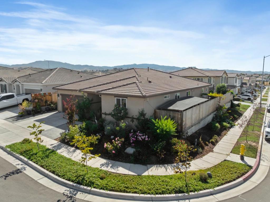 2141 Wildflower Drive, Hollister, CA 95023 — photo 1
