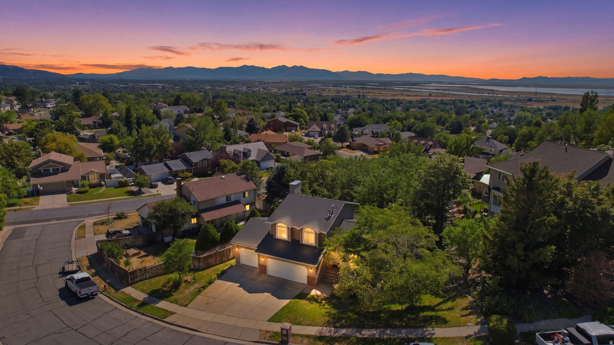 2011 N 225 E, Centerville, UT 84014 — photo 1