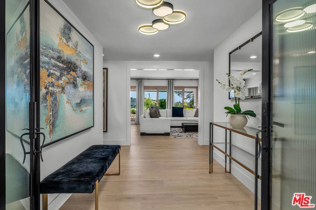 2144 Banyan Drive, Los Angeles, CA 90049 — photo 1