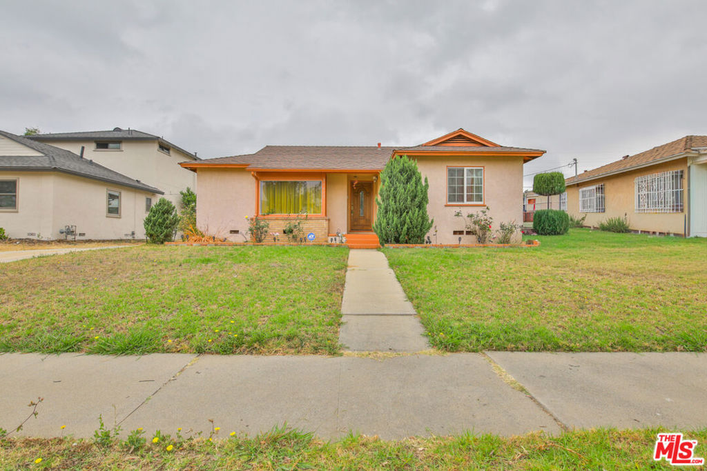11615 Simms Avenue, Inglewood, CA 90303 — photo 1