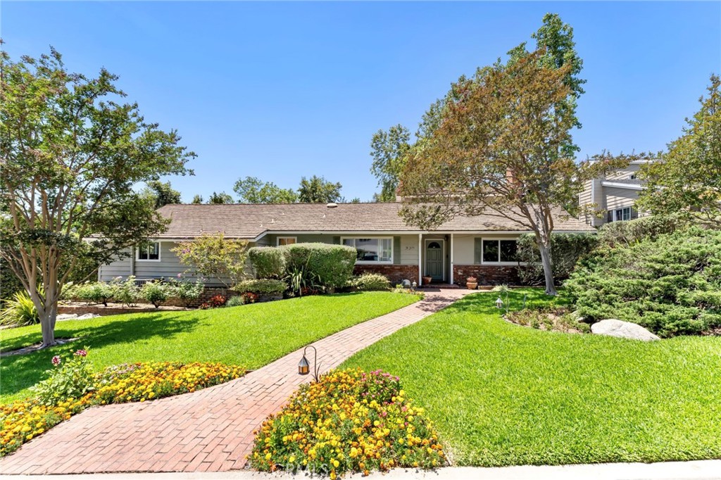 561 Sierra Meadows, Sierra Madre, CA 91024 — photo 1