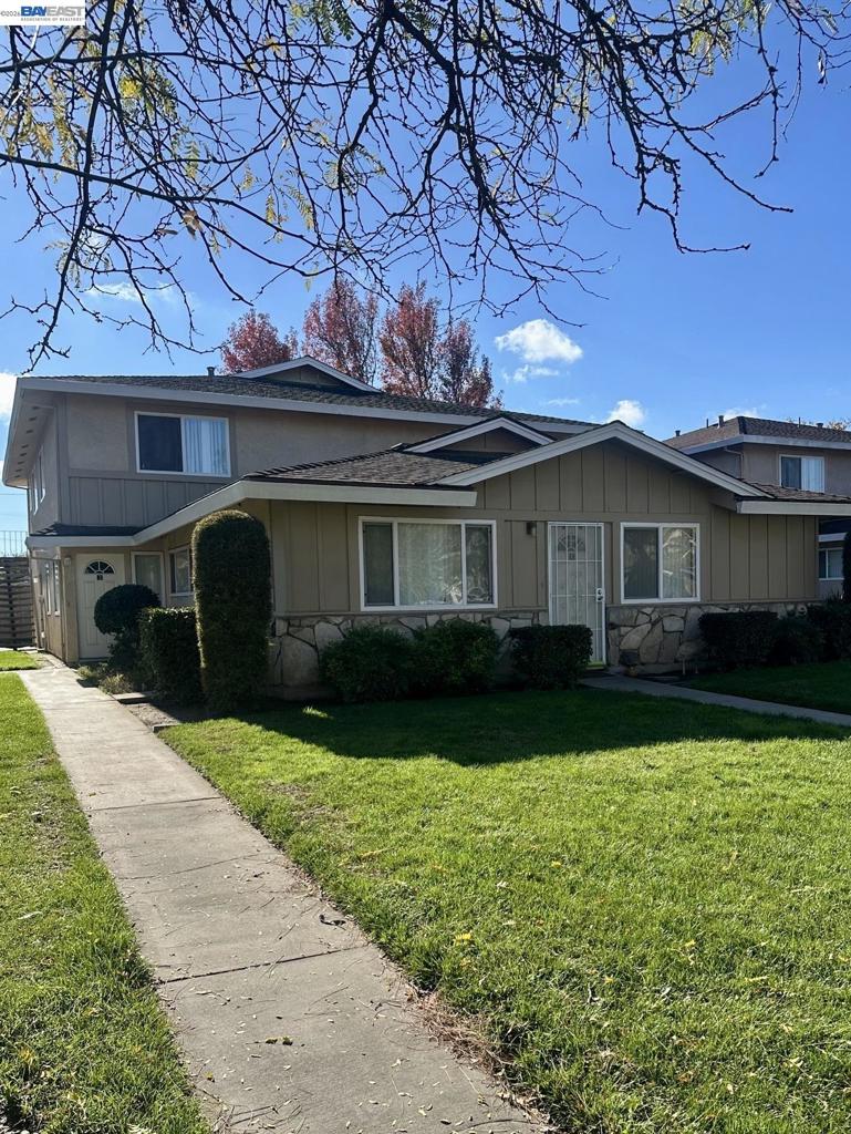 2212 Palisade, Modesto, CA 95350 — photo 1