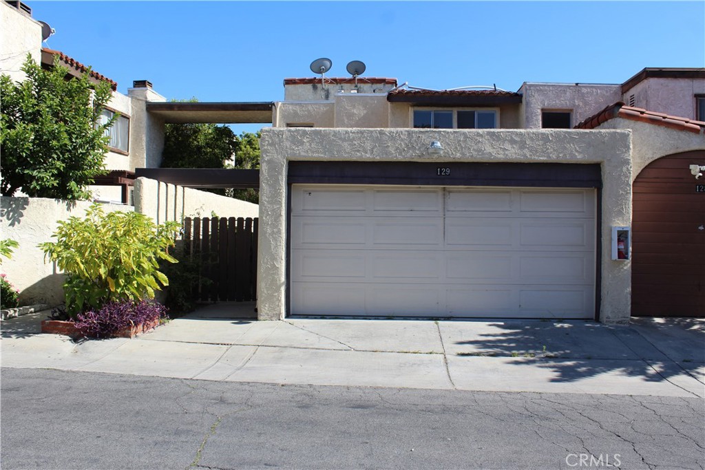 8800 Kester Avenue 129, Panorama City, CA 91402 — photo 1