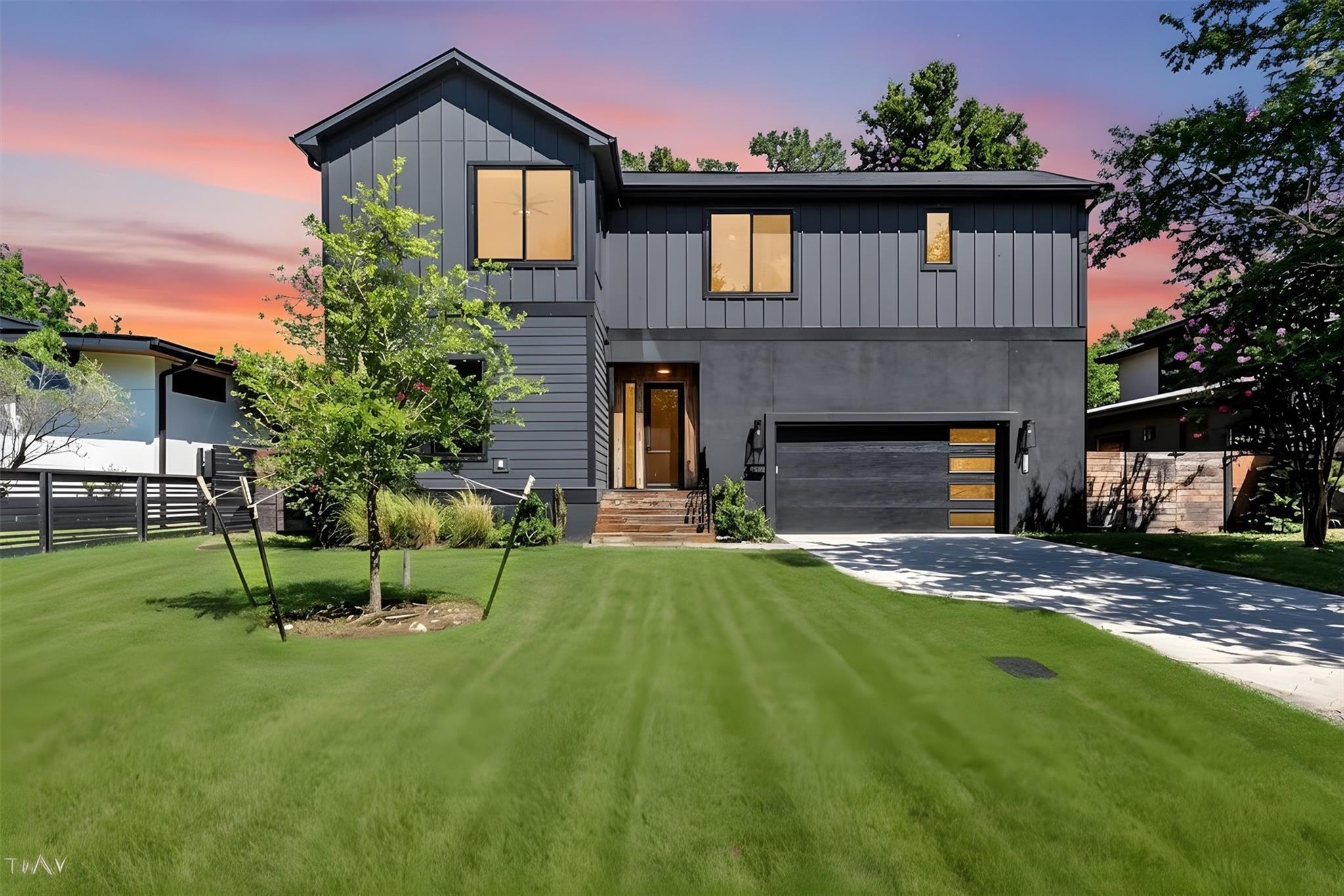 6905 Daugherty, Austin, TX 78757 — photo 1
