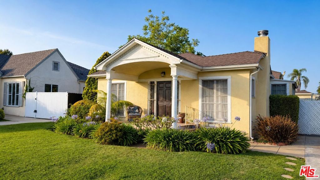 330 N Gower Street, Los Angeles, CA 90004 — photo 1