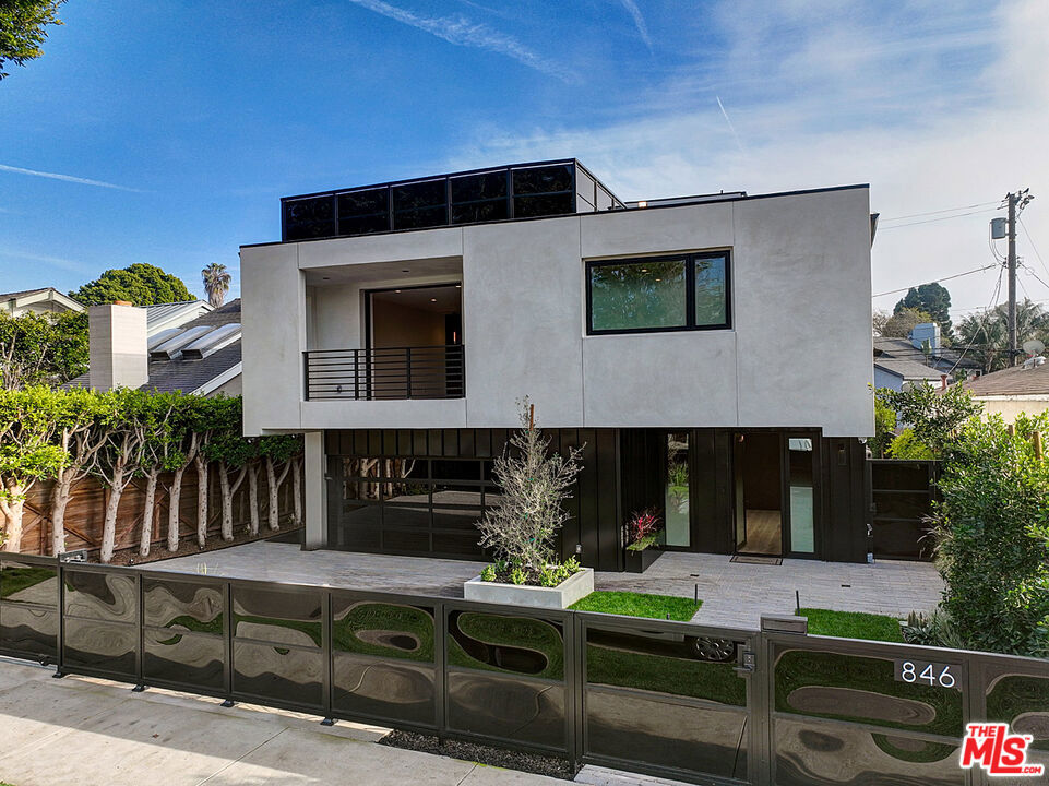 846 Dickson Street, Marina Del Rey, CA 90292 — photo 1