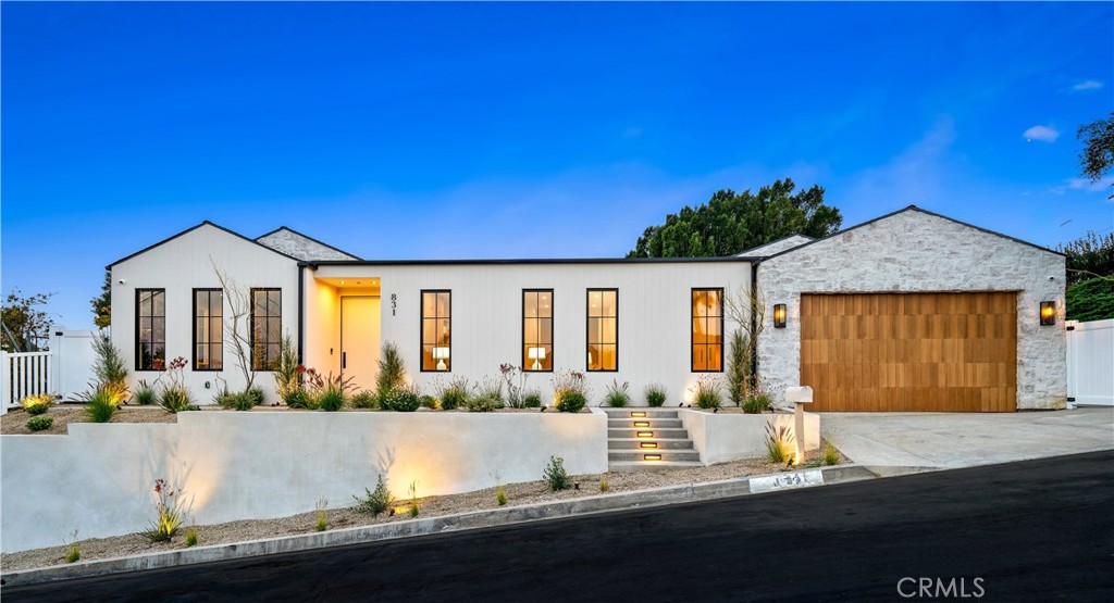 831 Teakwood Road, Los Angeles, CA 90049 — photo 1