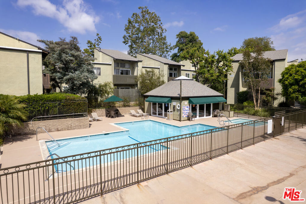 4812 Hollow Corner Road 151, Culver City, CA 90230 — photo 1