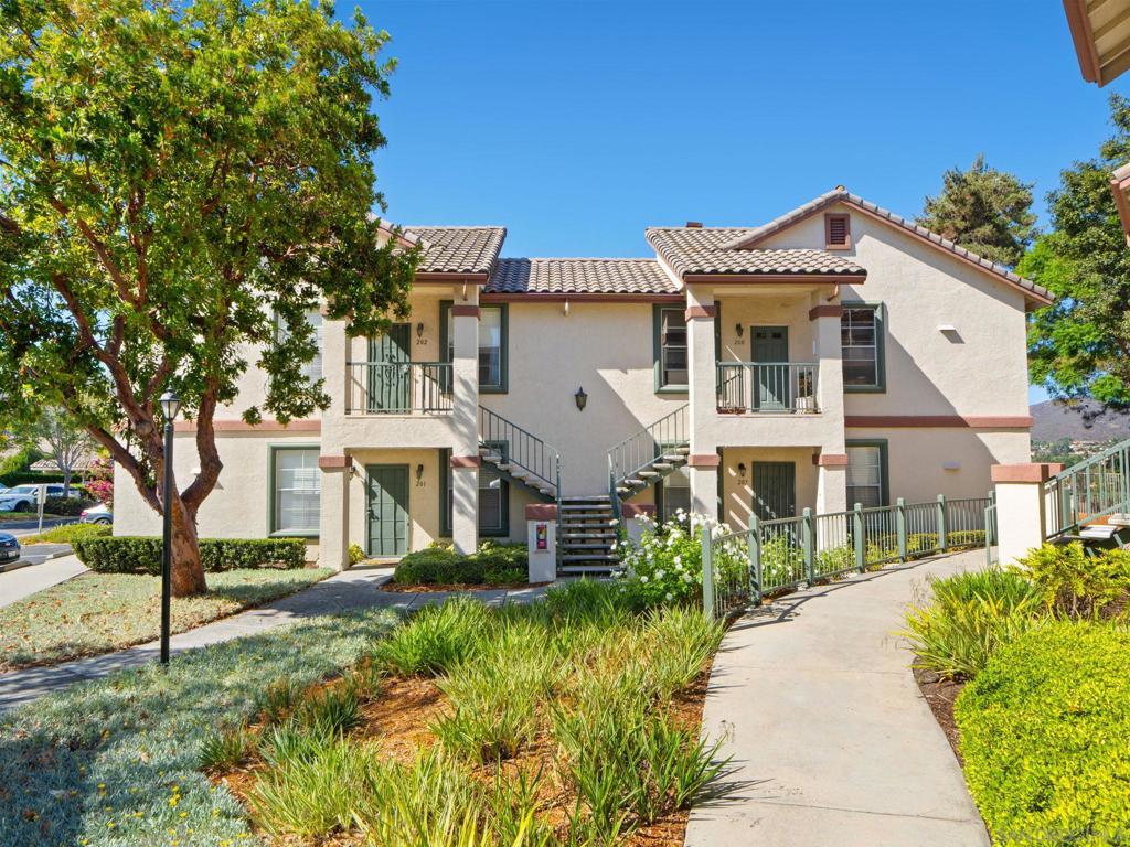 10830 Sabre Hill 202, San Diego, CA 92128 — photo 1