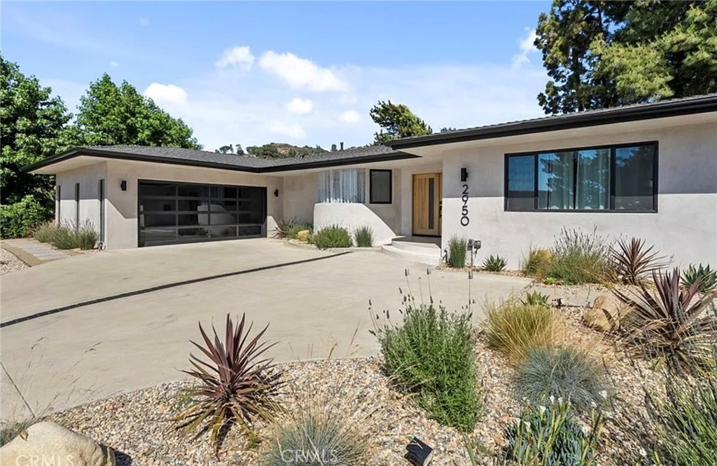 2950 Dona Emilia Drive, Studio City, CA 91604 — photo 1
