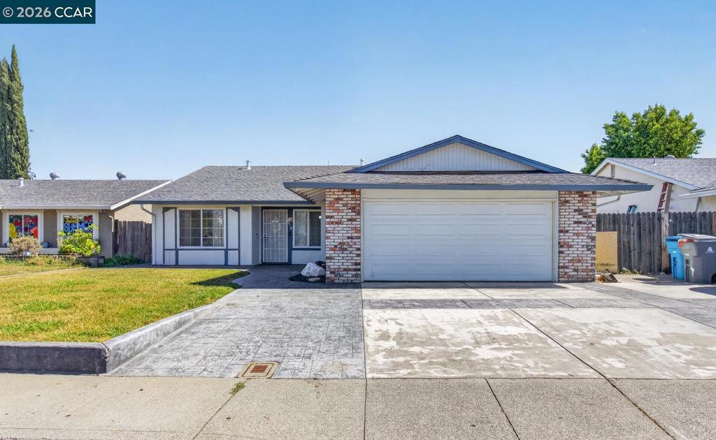 130 Jennifer Ln, Vacaville, CA 95687 — photo 1