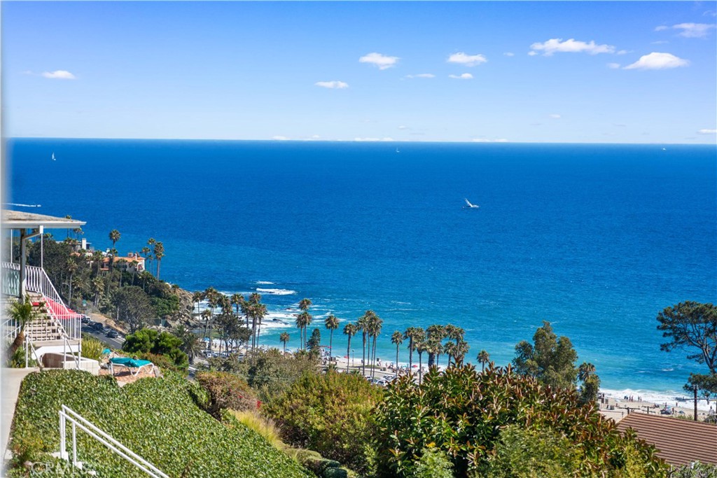 21662 Ocean Vista Drive D, Laguna Beach, CA 92651 — photo 1