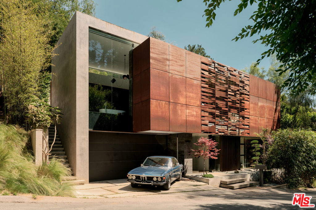 8050 Willow Glen Road, Los Angeles, CA 90046 — photo 1