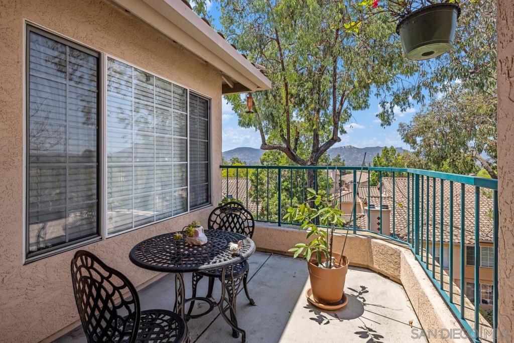 18557 Caminito Pasadero 389, San Diego, CA 92128 — photo 1