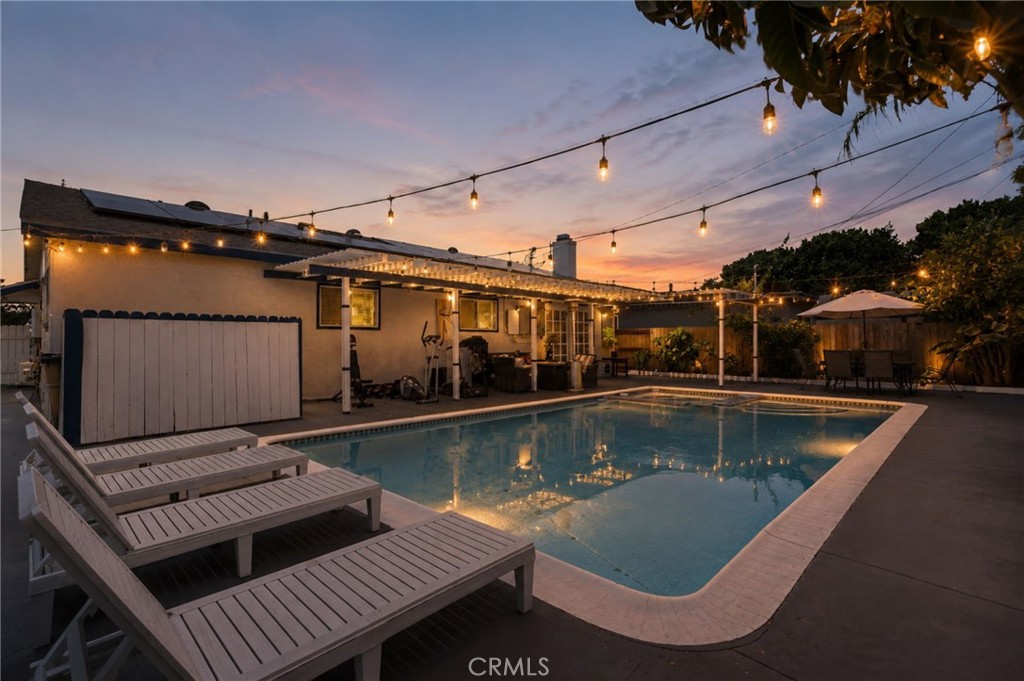 16842 Lucia, Huntington Beach, CA 92647 — photo 1