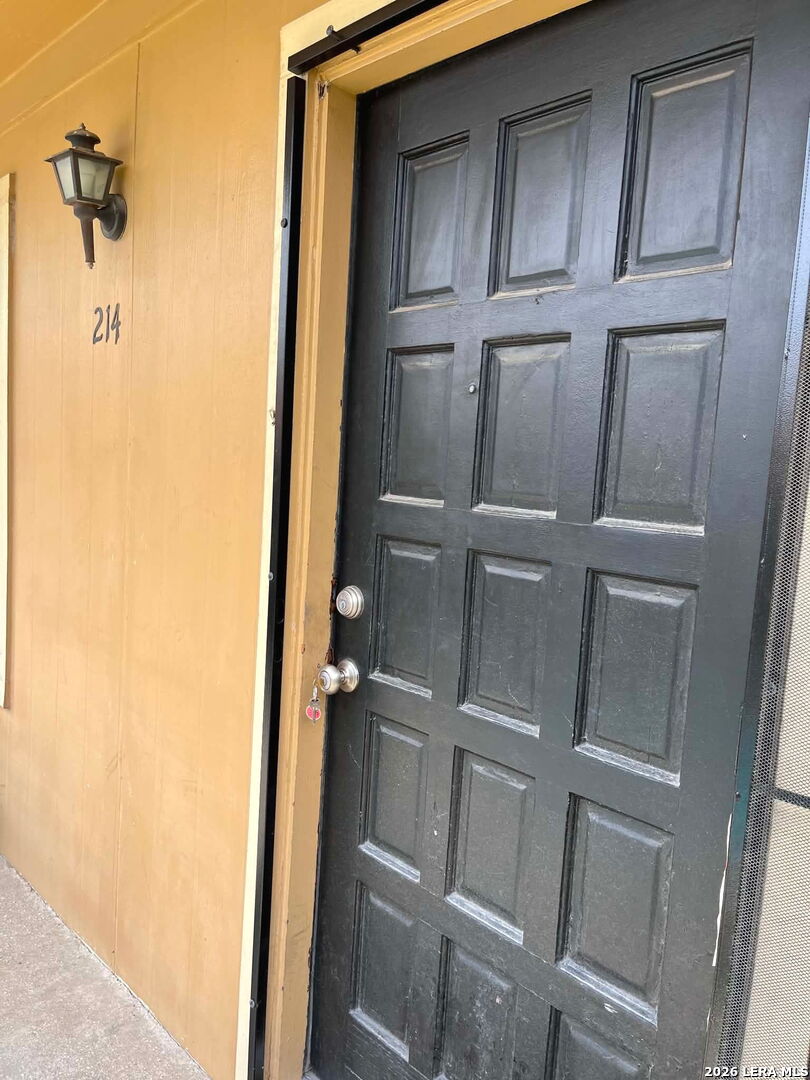 911 Vance Jackson, San Antonio, TX 78201 — photo 1