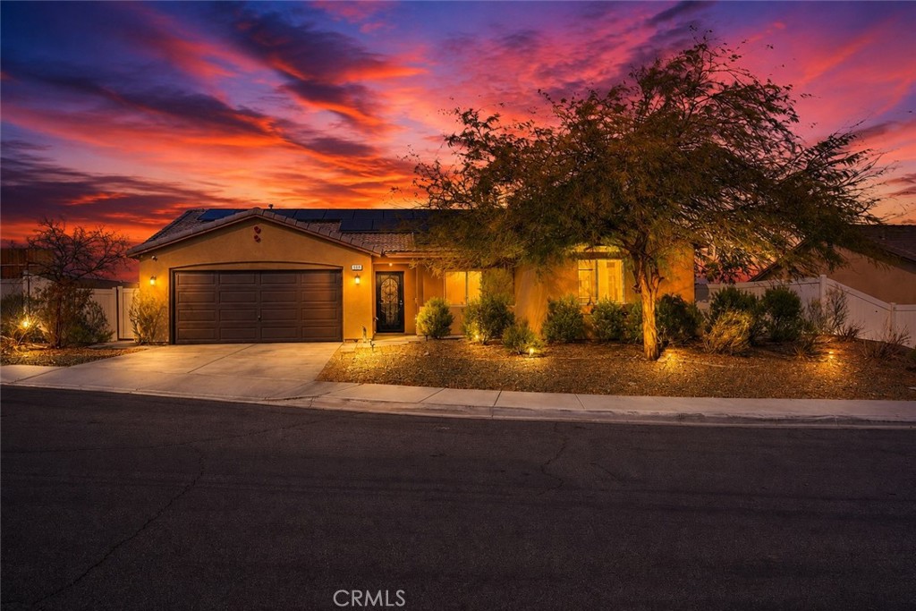 905 Broadway, Barstow, CA 92311 — photo 1
